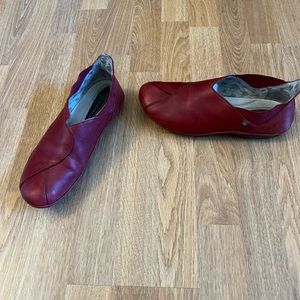 El Naturalista red slip on shoes, 40